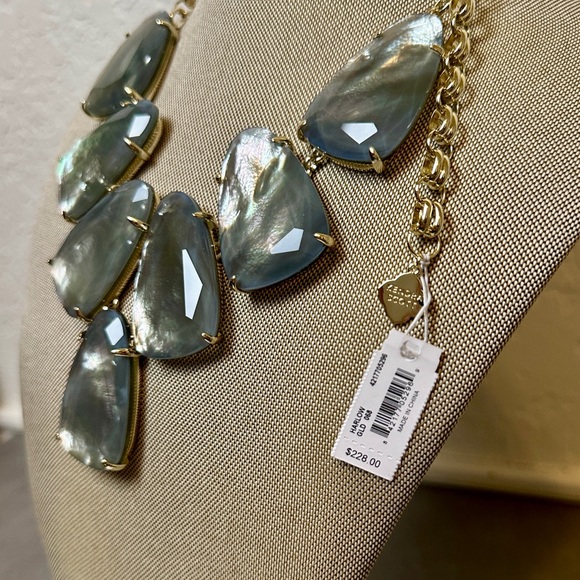 Kendra Scott Grey MOP Harlow Necklace - Picture 3 of 4